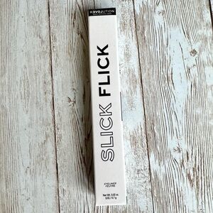 Relove By Revolution Slick Flick Liquid Eyeliner - Black .7 g Makeup Beauty NIB